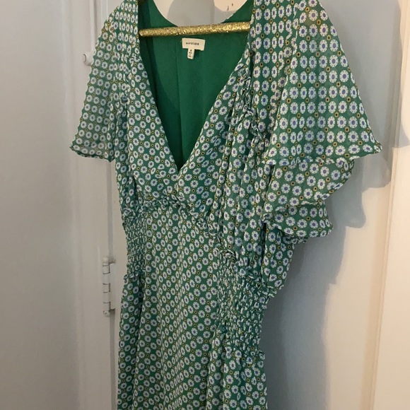 Max Studio Flutter Sleeve Floral Dress - Picture 3 of 8